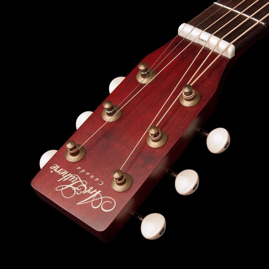Roadhouse Tennessee Red A/E | Art and Lutherie